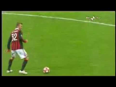 David Beckham se lesionó sin que mediara ningún choque
