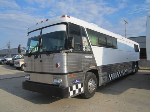 how to turn a bus into an rv