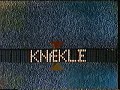 en klip fra 80er programmet: fup eller fakta.
et dr program der var meget popul�r i 80erne (nok pga dr�s monopol).
men pr�v at se t�jstilen og hvorledes det hele ser ud..... yikes!
g�sterne er j�rgen clevin, anne fabricius-bjerre, ole ernst, annelise blistrup (med 80er-brillerne), ole andreasen og jesper klein.