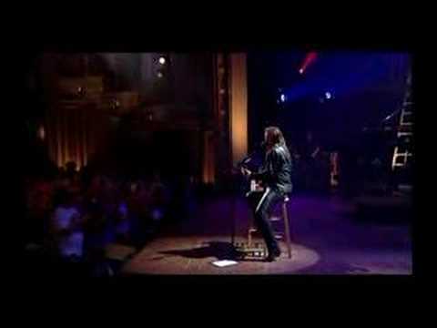 Tritt - Live & Kickin' features Travis Tritt live in concert. At the Historic Tivoli Theater in dowtown Chatanooga, Tennessee. The show was filmed in 2002.