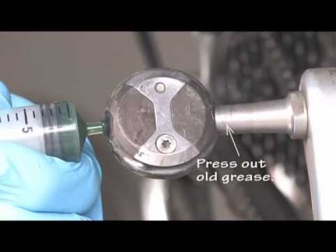 how to vent a grease gun