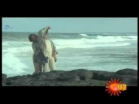 Nagma yummy navel show in kannada song | Ravichandran enjoying Nagma | Smooching scenes