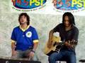 Elliott Yamin @ 94.5 PST