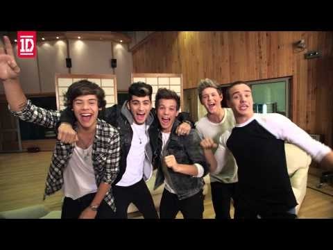 4th - One Direction Best Funny Moments EVER! (4th Anniversary Mash-Up) Subscribe to Hollywire | http://bit.ly/Sub2HotMinute Send Chelsea a Tweet! | http://bit.ly/TweetChelsea Follow Hollywire! |...