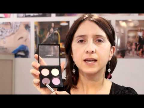 how to de skin hazelnuts