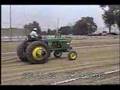 Matt Cloud Pulling a John Deere 4010 Diesel in Class 2