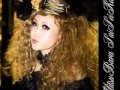 God Diva - picture slideshow of arika takarano