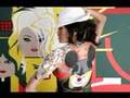 Hot Asian girl completely body painted !
