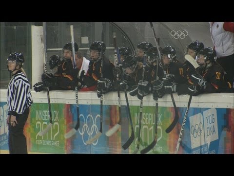 A clear win for Sweden against Germany! Women's Ice Hockey at Innsbruck 2012.