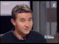 olivier besancenot et le collectif reynolds denoncent les m�thodes scandaleuses de la multinationale am�ricaine newell rubbermaid. 
repression, sanction, pression sur les salari�s qui desirent garder leur travaille et s'opposent au depart de leur outil de travaille. 
division et r�cuperation des salari�s les plus faibles pour collaborer � la d�localisation. 
connivence avec les politiques et avec la municipalit� de valence. 
tout les moyens sont bon pour voler la marque reynolds et faire plus de profit dans les pays ou le droit du travaille n'existe pas. 
plus aucun stylos, feutre, markers, effaceur reecriveur ne seront fabriqu�s en france, c'est pour cela que nous vous demandons de participer au boycott de la marque reynolds.
boycott paper mate, newell rubbermaid