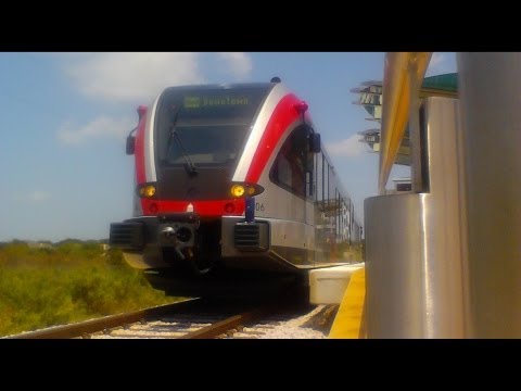 vlog 20120716: mini shiz - Capital Metro Rail Style Office (show ms-cmrso)