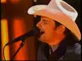 Brad Paisley Sings \"Let the Good Times Roll\" on ABC\