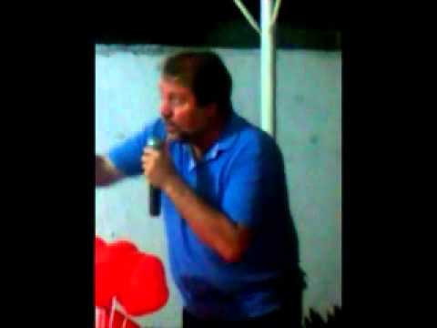 65456 - No início da campanha o Prefeito e candidato a reeleição de Olinda Renildo 65 fala sobre Fabiola Vasconcelos 65456 para lideranças durante reunião no seu comitê.