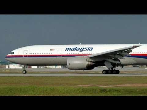 Malaysia Airlines Fight Goes Missing, Families of Passengers in Agony
