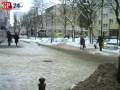 videos de Słupsk. Śnieg zalega na chodnikach