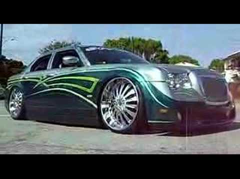 Swft Car Club Chrysler 300C. Swift Car Club 300C on 24's and Air Ride