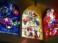 Video Hadassah Krankenhaus mit Glasfenstern von Marc Chagall