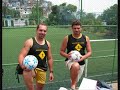 Eu e Ana estávamos procurando uma comunidade carente para distribuir os brinquedos coletados no Dia das Crianças (Mirante Excelsior).Em contato com Roberto ele nos indicou a Comunidade da Tavares Bastos. Já era bem tranquila, mas depois da instalação do batalhão do BOPE no alto do morro, ficou muito mais.Com a ajuda do amigo Daniel e seu pai Jorginho (associação de moradores) fomos buscar nas vielas as crianças para receber os brinquedos.Foi uma distribuição tranquila é feliz no Centro Esportivo Tavares Bastos ACMTB. Vimos muitos sorrisos de alegria por ganhar uma lembrança a mais.Ainda podemos conhecer o bar do PC que serviu como bar do 