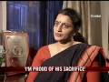 videos de I'm proud of his sacrifice: Karkare's wife