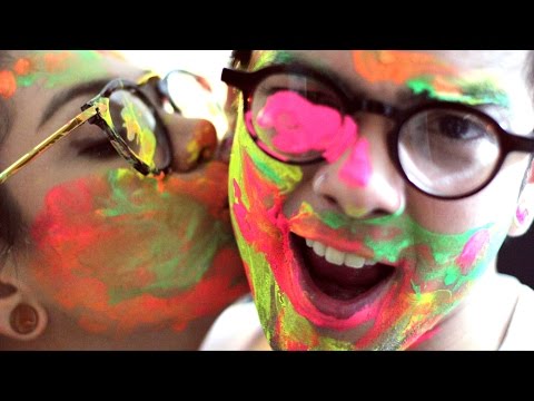 Pintando nuestras caras. | Juan Pablo Jaramillo - Carolina Jaramillo.