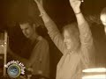 survolt� et bien �quip� en dubplates, ce fut sur son propre syst�me que le o.b.f. sound ce chargea de r�chauffer l'ambiance du trabendo. vinrent ensuite les gros dubs de christine et jonah dan pour alpha & omega et les steppers bien digital de dougie wardrop feat  culture freeman pour the bush chemists afin de mettre tout le monde dans la dance... tr�s grosse soir�e qui s'ach�vera sur un excellent dub fi dub bien dynamique.