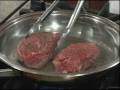videos de Blackened Steak with Honey Butter Wine Sauce