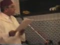 La fête du Mawlid par Abdelmajid Elhassouni La fête du mawlid a un caractère civilisationnel pour le monde musulman et notamment le peuple marocain, qui célèbre cette fête avec piété et recueillement. La célébration du mawlid est motivée par cette obligation d'aimer le prophète Sidna MOHAMED (SWA) de se rappeler de lui, de suivre son exemple, de lui obéir et d'être fiers de lui et d'appartenir à la nation musulmane. La perfection de la foi est liée à l'amour pour le prophète (SWA) c'est dans la même continuité de l'esprit de fête, le peuple marocain en communion avec le bien-aimé roi Sa majesté MOHAMED VI Amir Almouminine, président du comité d'Al QUODS Accharife, que Dieu le glorifie, à l'instar du monde musulman, célèbre, chaque année à la mosquée Hassan II de Casablanca avec ferveur et joie cet événement grandiose dans l'histoire de l'humanité. Le Maroc se remémore à cette occasion les valeurs humaines et civilisationnelles qu'a véhiculées le prophète depuis plus de quatorze siècles. La célébration de la naissance du prophète représente un symbole et exprime l'amour du prophète Sidna MOHAMED (SWA).Ne laissons jamais s'effacer les anniversaires mémorables quand la nuit essaie de revenir, il faut allumer les grandes dates comme on allume des cierges. C'est dans ce contexte que les chorfa hassounyines (hassounis) organisent chaque année, depuis quatre siècles, le moussem des cierges de sidi Abdallah Benhassoun célébrant ainsi la fête du mawlid. C'est une occasion pour le <b>...</b>