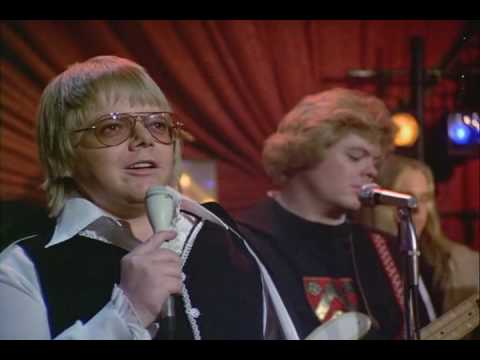Movie - The Hardy Boys and Nancy Drew Meet Dracula (1977)