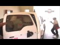 YouTube - British fugitive Ajay kaushal attacks jailor Sada ...