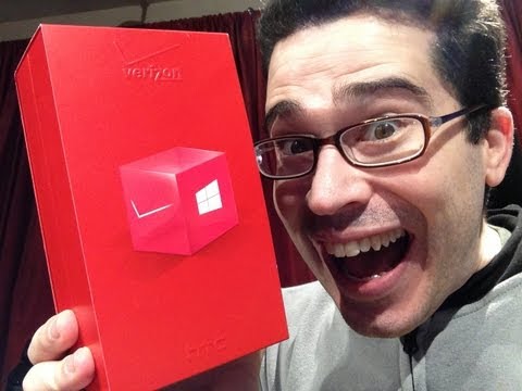 LIVE: HTC Windows Phone 8X Unboxing