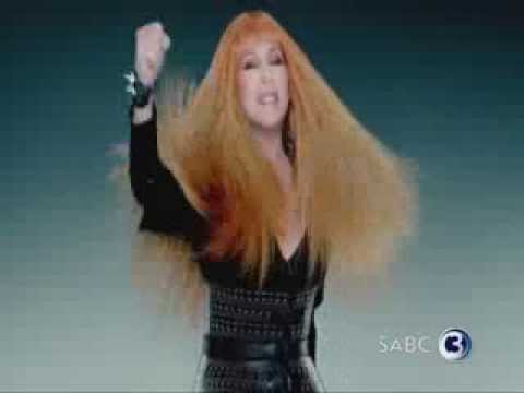 Bonang interviews Cher