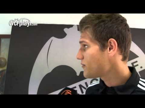 Valencia CF: Zuculini: 'Comienza un nuevo desafío para mí'