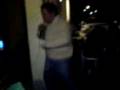 Oliver Cantando y bailando