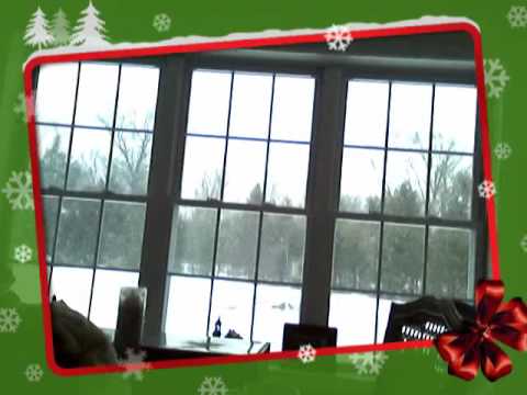 0 Its snowing in New Hampshire