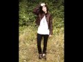 Uh Huh Her is Leisha Hailey's band. Enjoy !
