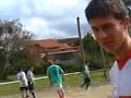 Dorisvelton rosa apitando o jogo