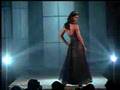 Desfile de moda de Ilva Scovino (trajes con luz, lightdress)