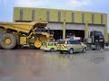 heavy haulage wide load convoi big dump trucks excavators