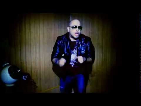 D - Mingo   La Calle Me Llama (Official Video)