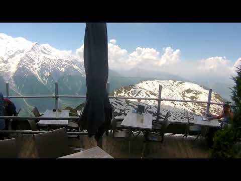 Restaurante panorâmico com a vista espetacular do Monte Le Brévent