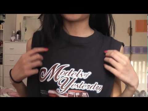 how to cut off sleeves of a t shirt