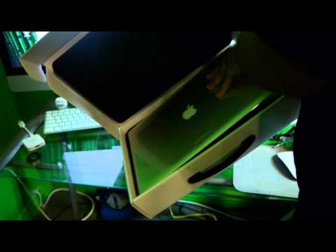 2012 macbook Pro Unboxing - Unboxing the 2012 non Retina display. Specs. 2.3 ghz quad core i7, 500gb, 4bg ram.
