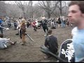 Bataille Médiéval ,tous les dimanche sur le Mont-Royal non loin des tamtams.