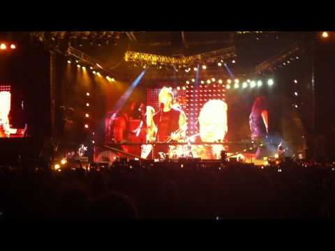 raiderski1 - Metallica performing as a encore the speedy, inspired