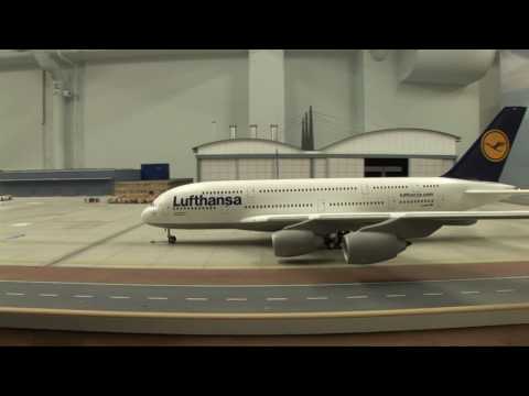 MiWuLaTV - English subtitles available. Am 6. Mai fand der erste offizielle Jungfernflug der A380 in den Farben der Lufthansa statt. Neben diesem Ereignis wurde die Mas...