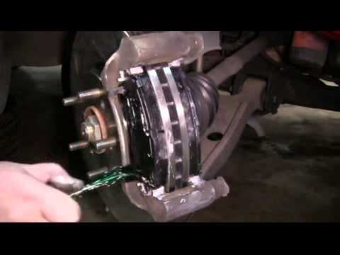 How to Replace the Front Brake Pads and Rotors on a 2003 Honda Pilot EX L