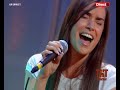 morganne en accoustique lors du tnt show