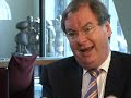Zet minister Koenders het bedrijfsleven buitenspel? Zet minister Koenders het bedrijfsleven buitenspel?
