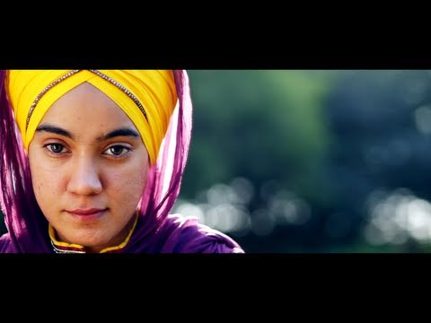 Sikh - The movie is based on the life of a gursikh professor who comes to INDIA with lots of aspirations and feelings for his heritage and culture, as he had to lea...