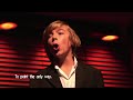 Louis-Alexander D�sir� sings Star of God